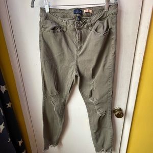 Stretchy green pants